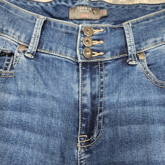Torrid Feel The Fit Denim Stretch Jeggings Size 12S - Picture 6 of 7
